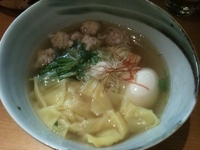 「清兵衛味玉鶏塩そば（780円）+ワンタン（200円）+つくね（1」@麺匠 清兵衛の写真