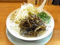 「もやしラーメン（￥750）+キクラゲ（￥100）」@しぇからしか 梅田店の写真