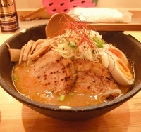 「辛味噌 750円+メンマ 50円」@麺や 松の写真