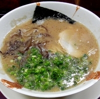 「ラーメン 「カタ」」@らーめん 由宇松本の写真