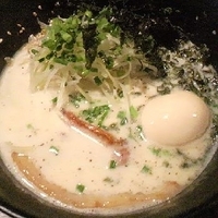「金豚ラーメン + 味玉 ￥780」@金豚の写真