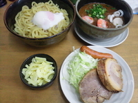 「カレーつけ麺 +チーズ+肉皿」@MENYA 食い味の道有楽の写真