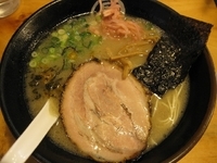 「ラーメン680円（ぱどにて餃子無料）」@〇長の写真