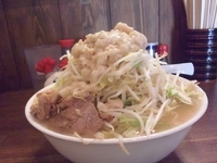 「ラーメン大+麺マシ+アブラ」@ラーメンアキラの写真