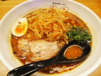 「カラシビ味噌とんこつラーメン+ギョーザ（6コ）」@春日井ラーメン 楽喜 本店の写真