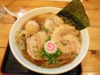 「塩煮干し+半熟玉子」@湘南麺屋 海鳴の写真