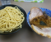 「つけ麺+小チャーシュー 800+150=950円」@庵悟の写真