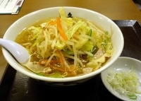 「とんさいらーめん醤油味（650円）」@らーめん直久 新宿西口店の写真