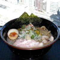 「けいすけ 極上渡りガニの味噌ラーメン DX 425円（特別御優待」@新!東京らーめんチャンピオンの写真