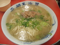 「ラーメン（ふつう）」@元祖 長浜屋の写真