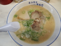 「ラーメン（かためん）」@長浜屋台 一心亭 本店の写真