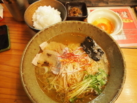 「潮薫醤油ラーメン+日本一のこだわり卵かけご飯」@麺劇場 玄瑛の写真