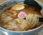 「ワンタン麺850円」@大宮大勝軒の写真