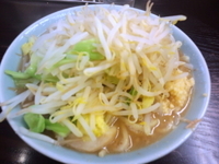 「とんこつ野菜ラーメン 並（豚増し）」@東池袋大勝軒直伝 金太郎 綱島店の写真