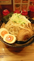 「らあめん（大盛）+味玉+もやし大盛」@一心軒の写真