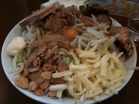 「マカナイアブリ950円 +魚粉50円 （アブラ以外全マシ）」@メガガンジャの写真