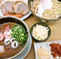 「カレーつけめん+チーズ+チャーシュー（1000円+100円+30」@MENYA 食い味の道有楽の写真