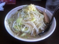 「ラーメン（野菜・ニンニク）」@ラーメン蘭の写真