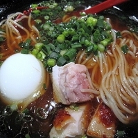 「鶏・和風だしあっさり醤油らーめん 680円」@ラーメンダイニング ほんまれの写真