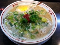 「久留米の龍とんこつラーメン（しっかり）」@博多天神とんこつラーメン 虎と龍 芦屋店の写真