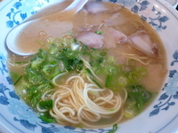 「長浜ラーメン（+替え玉）」@長浜ラーメン 浜ちゃんの写真