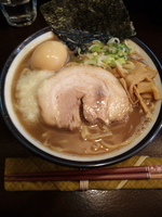 「らーめん 大盛り 味玉【880円】」@らーめん ほしのの写真