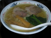 「塩ラーメン大盛り（195g）」@地鶏ラーメン 自給屋の写真