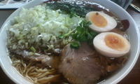 「焼豚めん+ねぎ+味玉」@支那そば 正月屋の写真