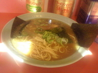 「ラーメン（金曜日ラーメンデー300円）」@ラーメンショップ 荏田店の写真