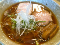 「ラーメン（650円）」@山﨑麺二郎の写真