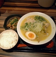 「上 濃厚とりそば+鶏チャーシュー」@天神下 大喜 高円寺分店の写真