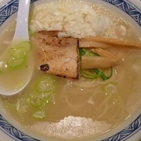 「新作 煮干し塩そば （玉ねぎトッピング）」@めいげんその写真