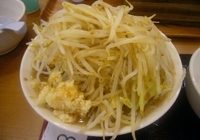 「ラーメン（中）」@ジャンクガレッジ イオンレイクタウンmori店の写真