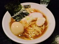 「パキパキ中華そば 味玉のせ800円」@トリシオブットイメン 井の庄の写真