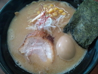 「味噌とんこつらーめん 味付玉子 替玉x2」@麺屋 蓮花の写真