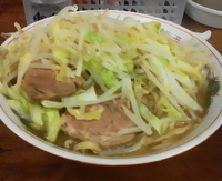 「小（ニンニク） 700円」@ラーメン二郎 品川店の写真