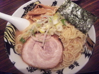 「ら～麺」@麺屋武蔵 鷹虎の写真