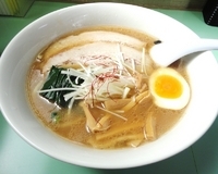 「らーめん+チャーシュー1枚 【650円+50円】」@中華 飛天の写真