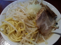 「みちる麺」@ガツ盛リラーメン みちる屋 松戸店の写真