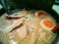 「背脂濃厚みそらーめん太麺/こってり+初号機（￥680+￥200）」@福たけSEVENの写真