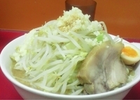 「中ラーメン （ 野菜、にんにくダブル ）」@モッコリ豚の写真