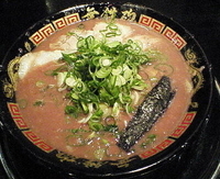 「とんこつラーメン 750円」@無鉄砲 東京中野店の写真