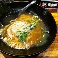「龍旗信ラーメン（￥700）」@NAMBA 龍旗信RIZE 大阪なんば店の写真