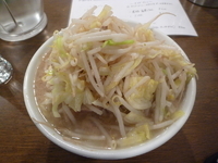 「しょうゆラーメン ￥700」@凛 渋谷店の写真