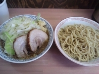 「つけめん（ヤサイ、ニンニク） ￥750」@魔人豚の写真