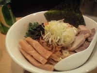 「生姜あえそば（700円）（夜限定）大盛+ハイネケン（350円）」@麺処美空の写真