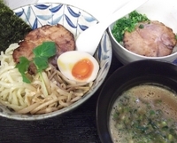 「改つけ麺 800円+チャーシュー飯 250円」@燵家製麺の写真