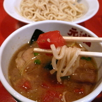 「つけ麺 730円（あつもり） + 角切りトマト 120円」@麺屋 元福の写真
