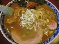 「みそらーめん750円（胡麻ニンニク入り）」@雅商會 二十世紀が丘店の写真