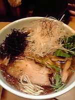「限定 葱出汁醤油らーめん」@ら〜麺 もぐやの写真